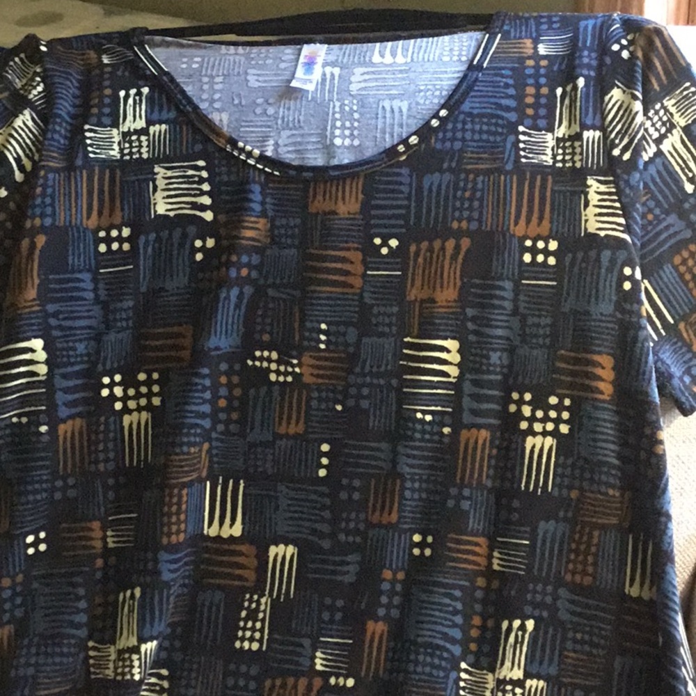LulaRoe Perfect Tee